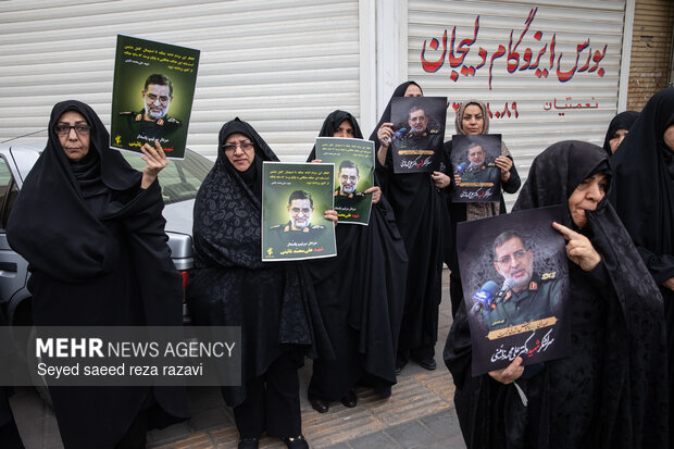 مراسم تشیع  پیکر سردار شهید علی‌محمد نائینی در کاشان