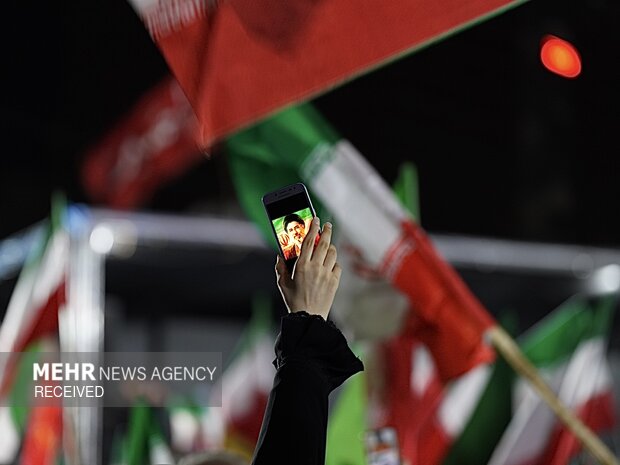 اجتماع حمایت از رزمندگان در مقابله با دشمن آمریکایی - صهیونی