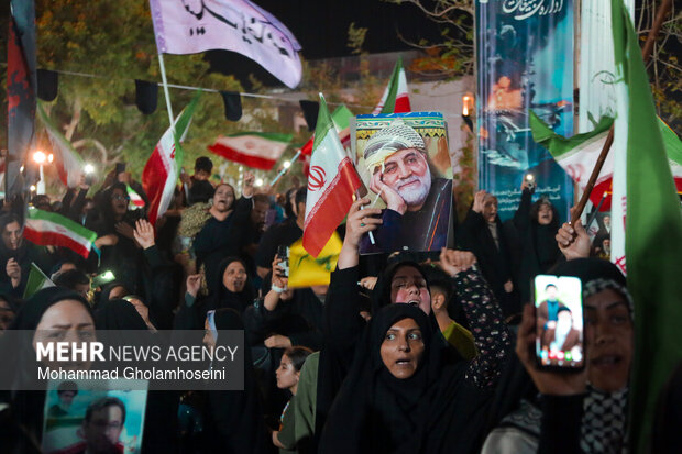 مراسم وداع با شهید «سید محمدرضا موسوی» در بوشهر