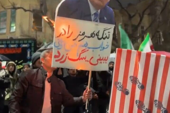 پاسخ مردم تبریز به ادعای ترامپ؛ تنگه وقتی باز می‌شود که ایران بخواهد