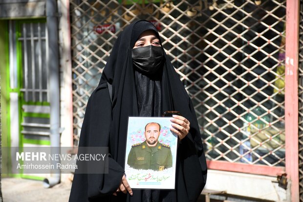 تشییع پیکر مطهر سه شهید در بیرجند