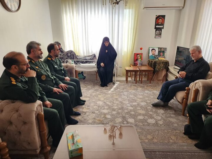 سردار دامغانی: استقامت خانواده شهدا برگرفته از فرهنگ عاشورای حسینی است