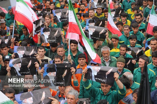 تشییع پیکر مطهر پاکبان شهید حسن خیران در تهران