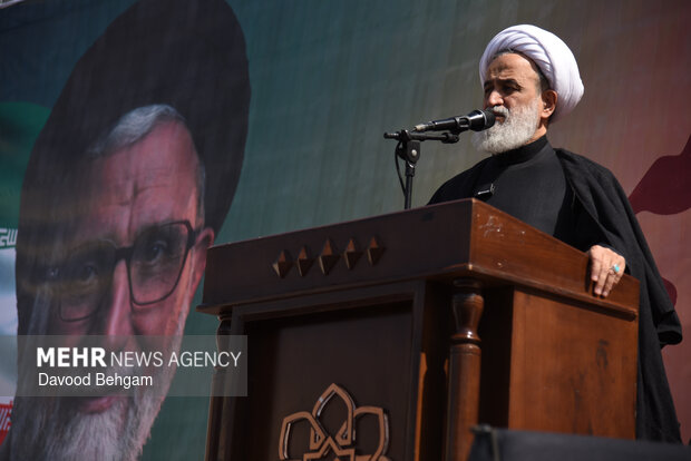 تشییع پیکر مطهر شهید «اسماعیل خطیب» در مشهد