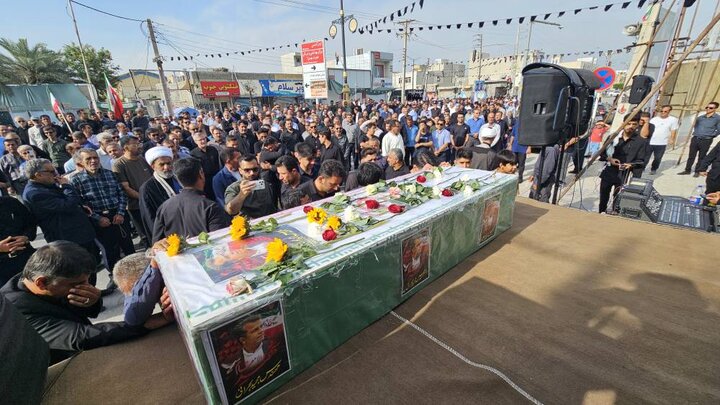 تشییع شهید «مجید بحرانی» دربندر دیر
