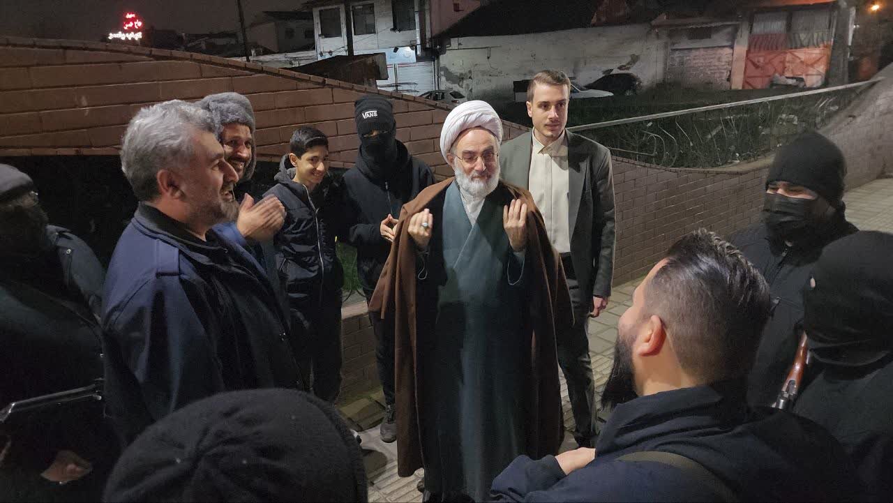 بسیجیان رشت خود را تربیتیافتگان مکتب امام خامنهای شهید میدانند بسیجیان رشت خود را تربیتیافتگان مکتب امام خامنهای شهید میدانند