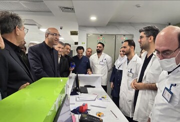 بازدید استاندار کرمانشاه از بیمارستان اسلام‌آباد غرب