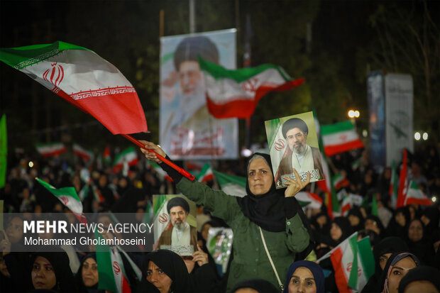 مراسم وداع با شهید «یوسف صبحانی‌نسب» در بوشهر
