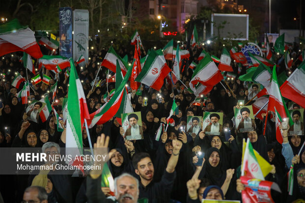 مراسم وداع با شهید «یوسف صبحانی‌نسب» در بوشهر