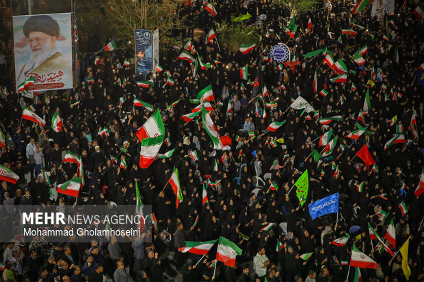 مراسم وداع با شهید «یوسف صبحانی‌نسب» در بوشهر