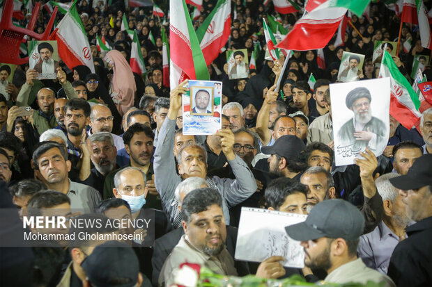 مراسم وداع با شهید «یوسف صبحانی‌نسب» در بوشهر
