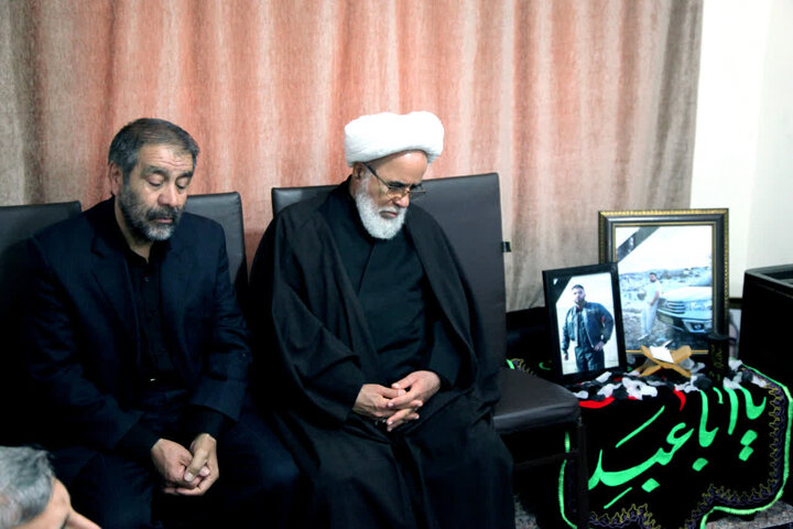 امام جمعه کرمانشاه: شهدا پیش از شهادت، وجه‌الله را می‌بینند