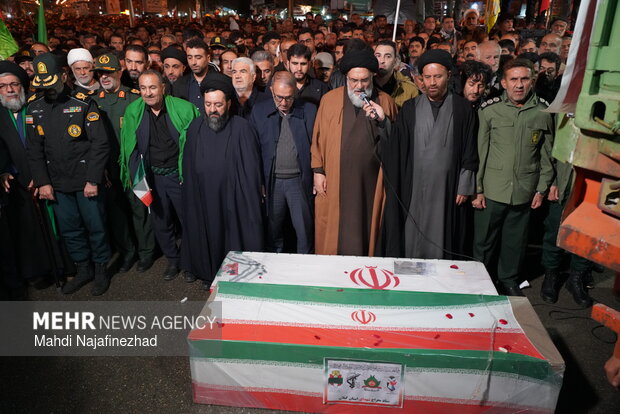 حضور حماسی مردم یاسوج در تجمع ضدآمریکایی