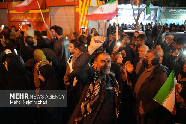 حضور حماسی مردم یاسوج در تجمع ضدآمریکایی