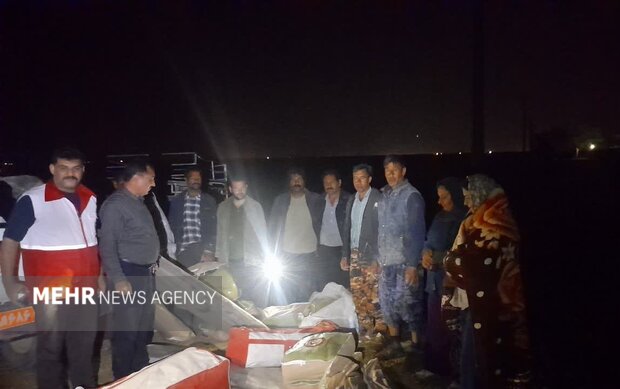 کمک‌رسانی به عشایر دشتستان انجام شد