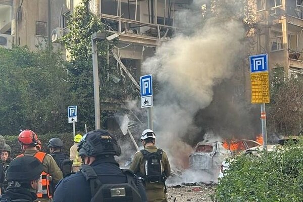 درخواست چین از شهروندان خود برای ترک فوری «اسرائیل» درخواست چین از شهروندان خود برای ترک فوری «اسرائیل»