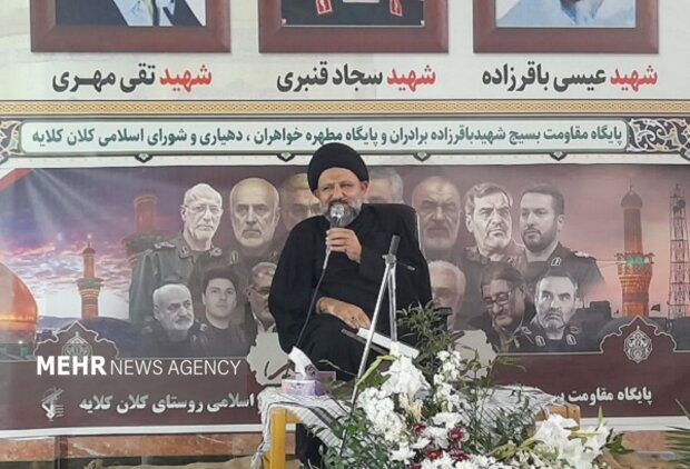 امام جمعه لاهیجان: عامل شکست دشمن همراهی مردم با ولایت است