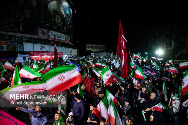 مهدیشهر میزبان اجتماع اقتدار؛ تجدید میثاق مردم با شهدا و رهبر شهید