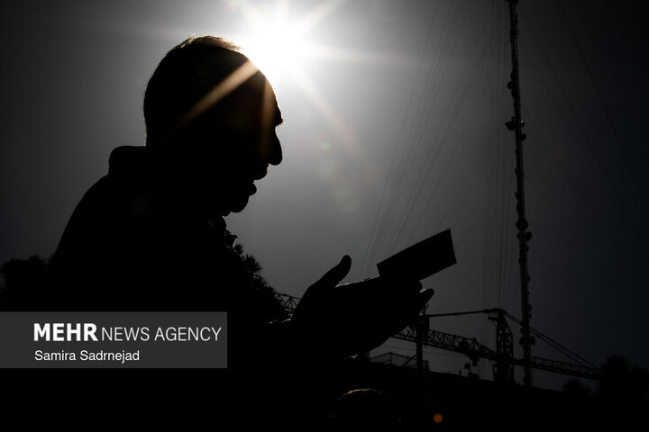 اقامه نماز عید سعید فطر در میدان شهید طهرانی‌مقدم تهران