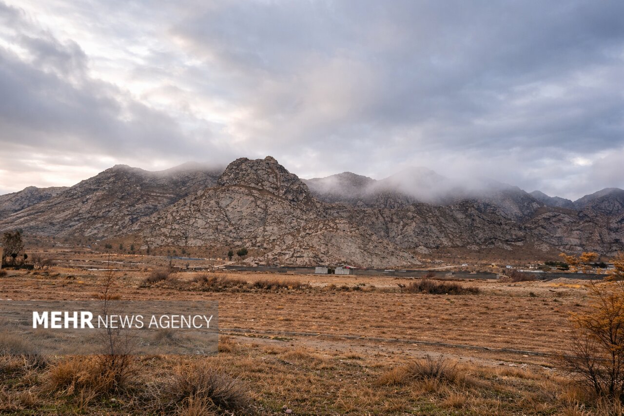آسمان استان سمنان ناآرام شد؛ باد و تگرگ در کمین کشاورزان و ک