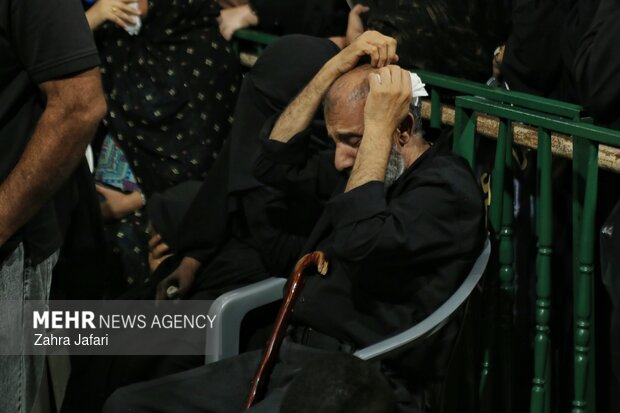 تشییع و تدفین شهید رسانه ملی «عباس فرزاد» در بندرعباس