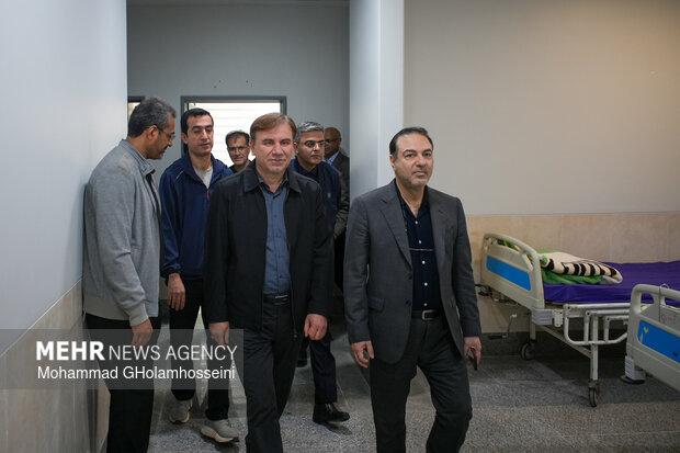 بازدید معاون  وزیر بهداشت از مراکز درمانی بوشهر