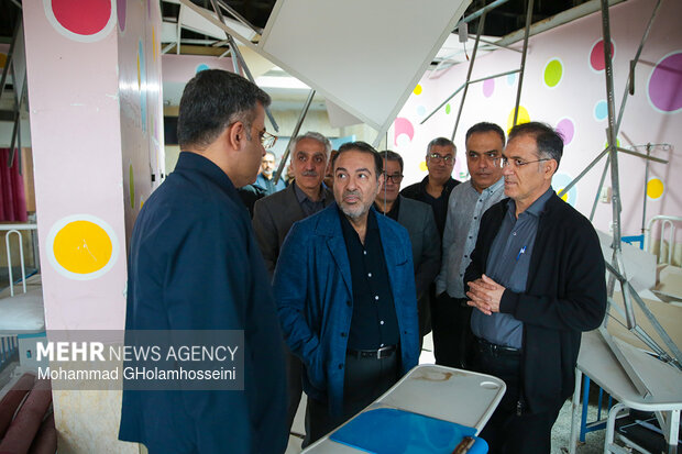 بازدید معاون  وزیر بهداشت از مراکز درمانی بوشهر