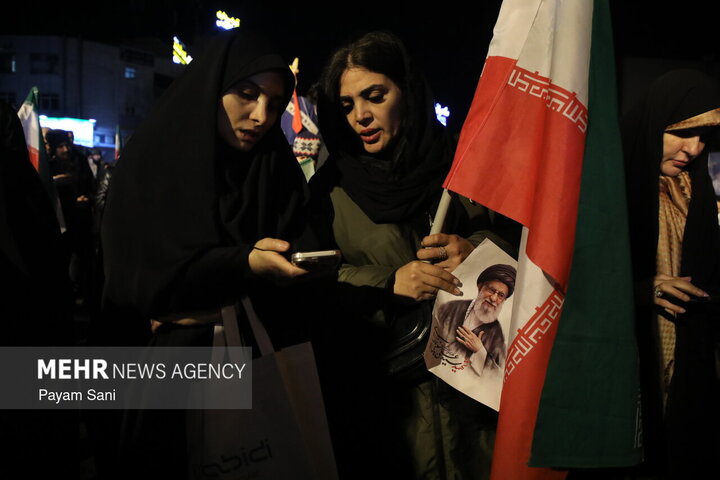 اجتماع حمایت از رزمندگان در  میدان شهید طهرانی مقدم تهران