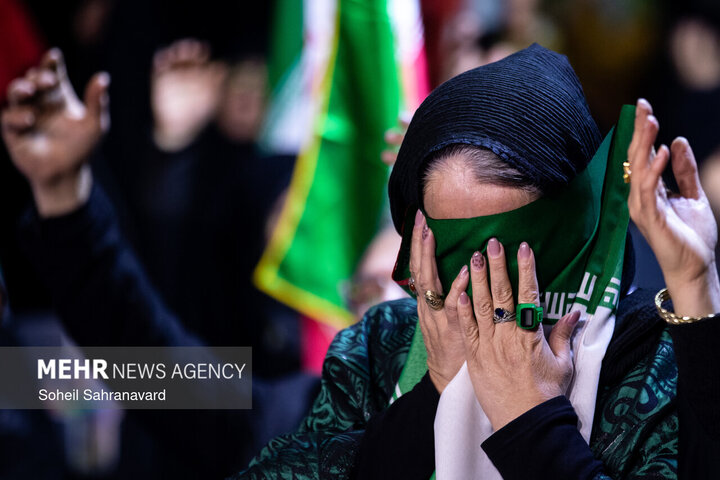 اجتماع حمایت از رزمندگان در میدان حضرت ولیعصر(عج) تهران