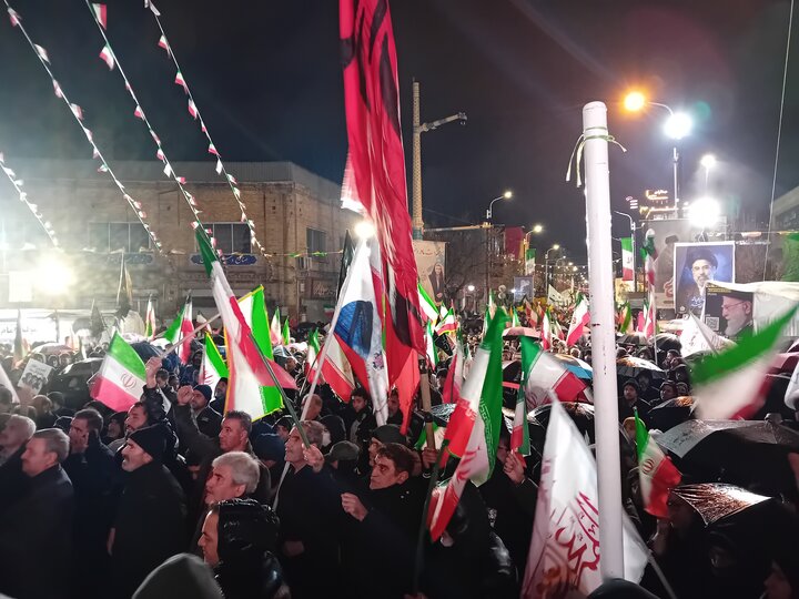 اجتماع صد و بیست و هشتم زنجانی‌ها در میدان