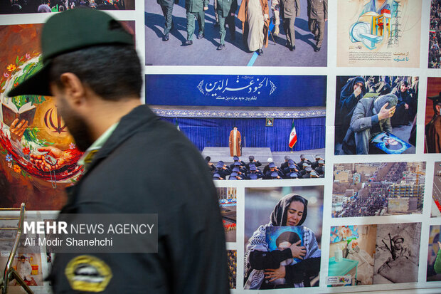 نمایشگاه «روایت یک نگاه» در مشهد