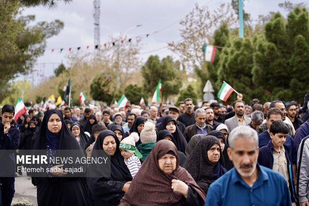 تشییع سردار شهید امیر امیر محمدی در کرمان
