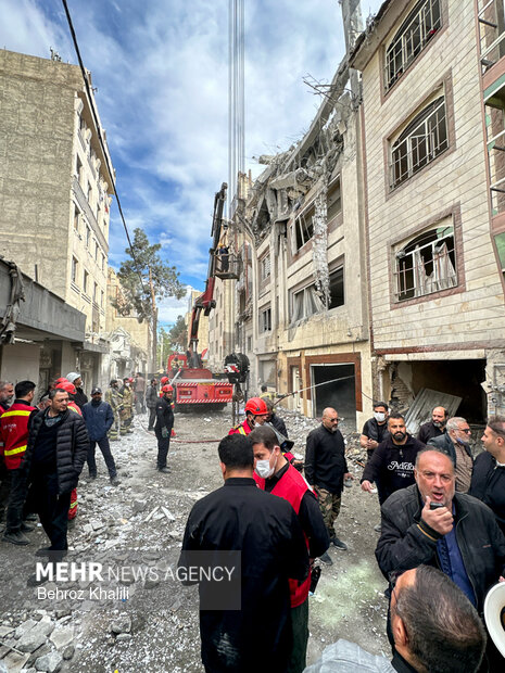 آثار تجاوز به مناطق مسکونی تهران