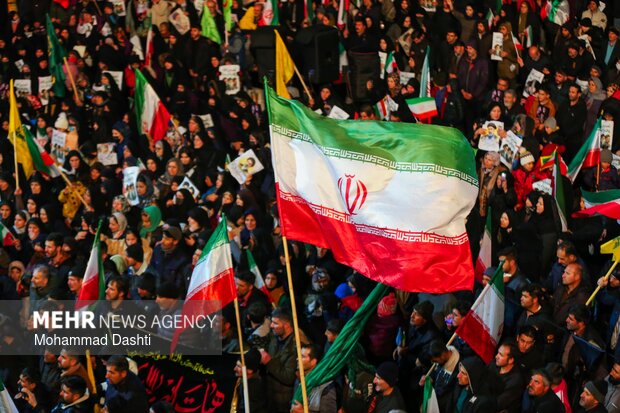 ثابتی: محاسبات دشمن با شکست مواجه شد؛ تغییر موازنه به نفع ایران