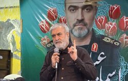 رئیس کمیسیون امنیت ملی مجلس: ملت ایران پای انقلاب اسلامی ایستاده‌ است