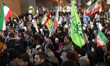 اجتماع پرشور مردم انقلابی شازند در بیست‌وهفتمین شب مقاومت