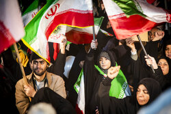 روایتی از وداع با پیکر کودکان شهید اصفهان؛ صحرای محشری با اشک و حسرت