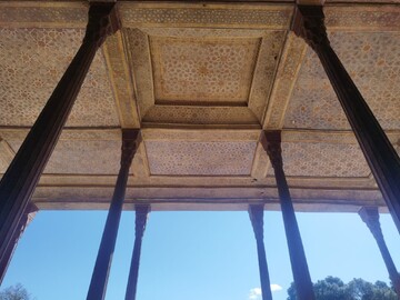 خطر فروپاشی سازه‌ای در چهلستون؛ خسارت حمله دشمن به آثار تاریخی