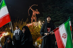 اجتماع حمایت از رزمندگان در مقابله با دشمن آمریکایی - صهیونی