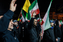 Tehraners denouce US-Israeli aggression