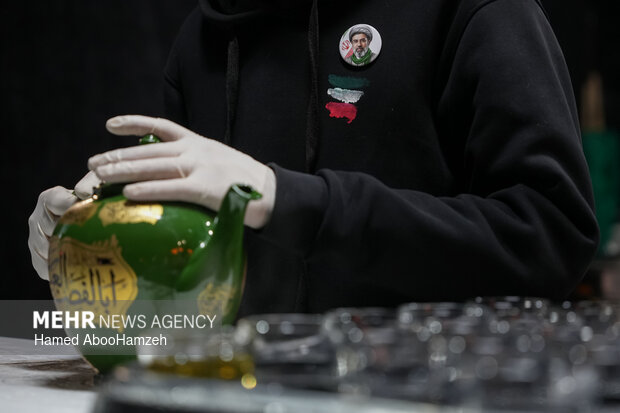 خدمترسانی ۶۰ موکب امام رضایی به زائران اربعین در ۱۷ استان خدمترسانی ۶۰ موکب امام رضایی به زائران اربعین در ۱۷ استان