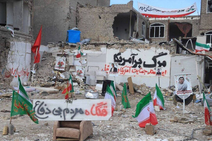 روایت مهر از مسئولیت فرهنگی هنرمندان استان تهران در روزهای جنگ