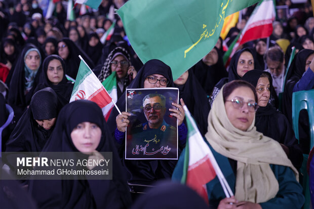 وداع با شهید بهنام رضایی در بوشهر