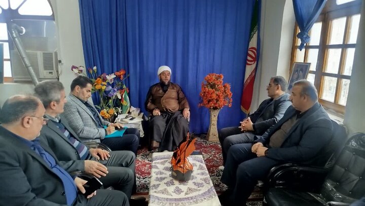 امام جمعه بندر کیاشهر: افول آمریکا در جنگ رمضان کاملا مشهود است