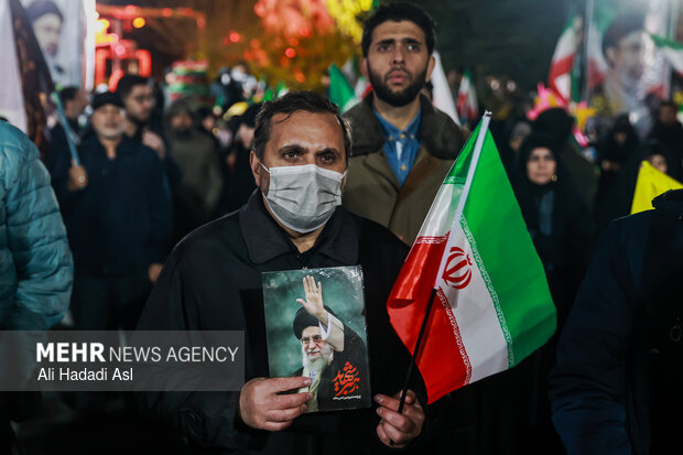 Tehraners hold gathering in confronting US-Israeli aggression
