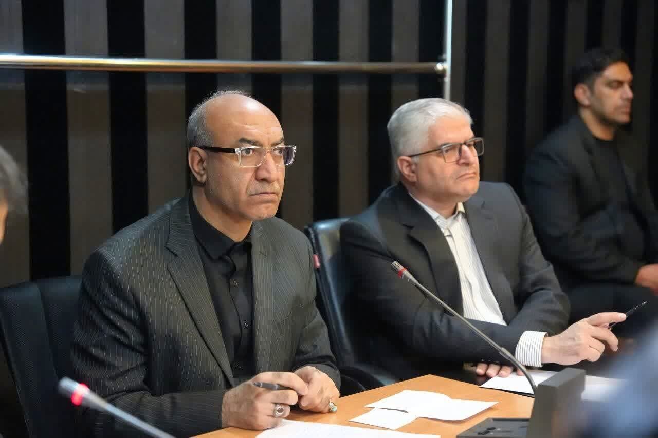 استاندار کرمانشاه: ختیارات دولت در حوزه تولید به استانها تفویض شد استاندار کرمانشاه: ختیارات دولت در حوزه تولید به استانها تفویض شد