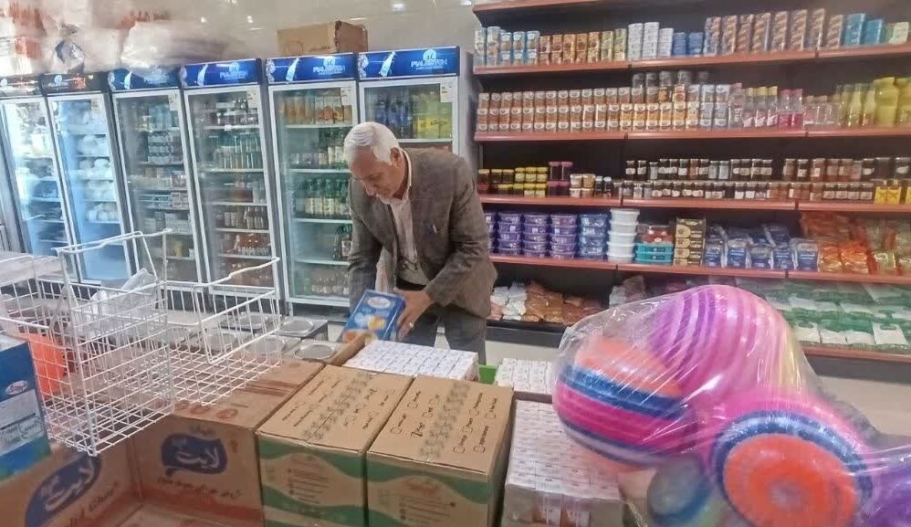 پایش شبانهروزی بازار سمنان؛ احتکار و گرانفروشی در تیررس نظارتها پایش شبانهروزی بازار سمنان؛ احتکار و گرانفروشی در تیررس نظارتها