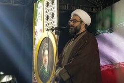 حجت الاسلام کرمی: مردم ایران وارثان مکتب عاشورا هستند