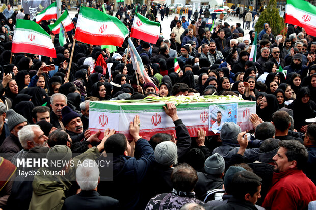 تشییع شهید مهدی مرادی در همدان