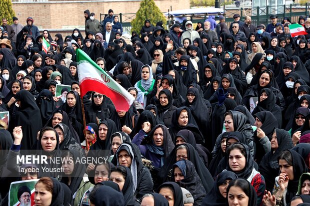 تشییع شهید مهدی مرادی در همدان